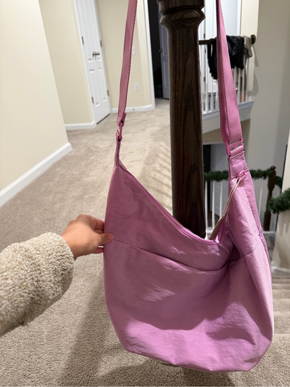 BEIS Crescent Catchall Bag - Picture 3 of 5